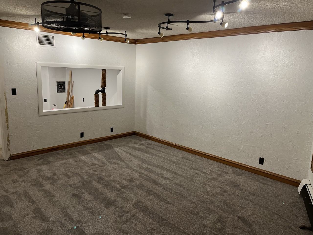 302 N Main St #620CEDARST - Photo 5 of 10