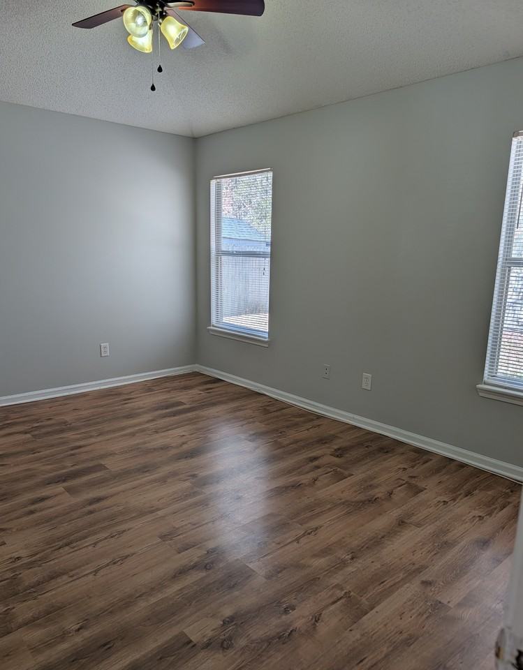 11418 Courtney Waters Ln #NA - Photo 5 of 14