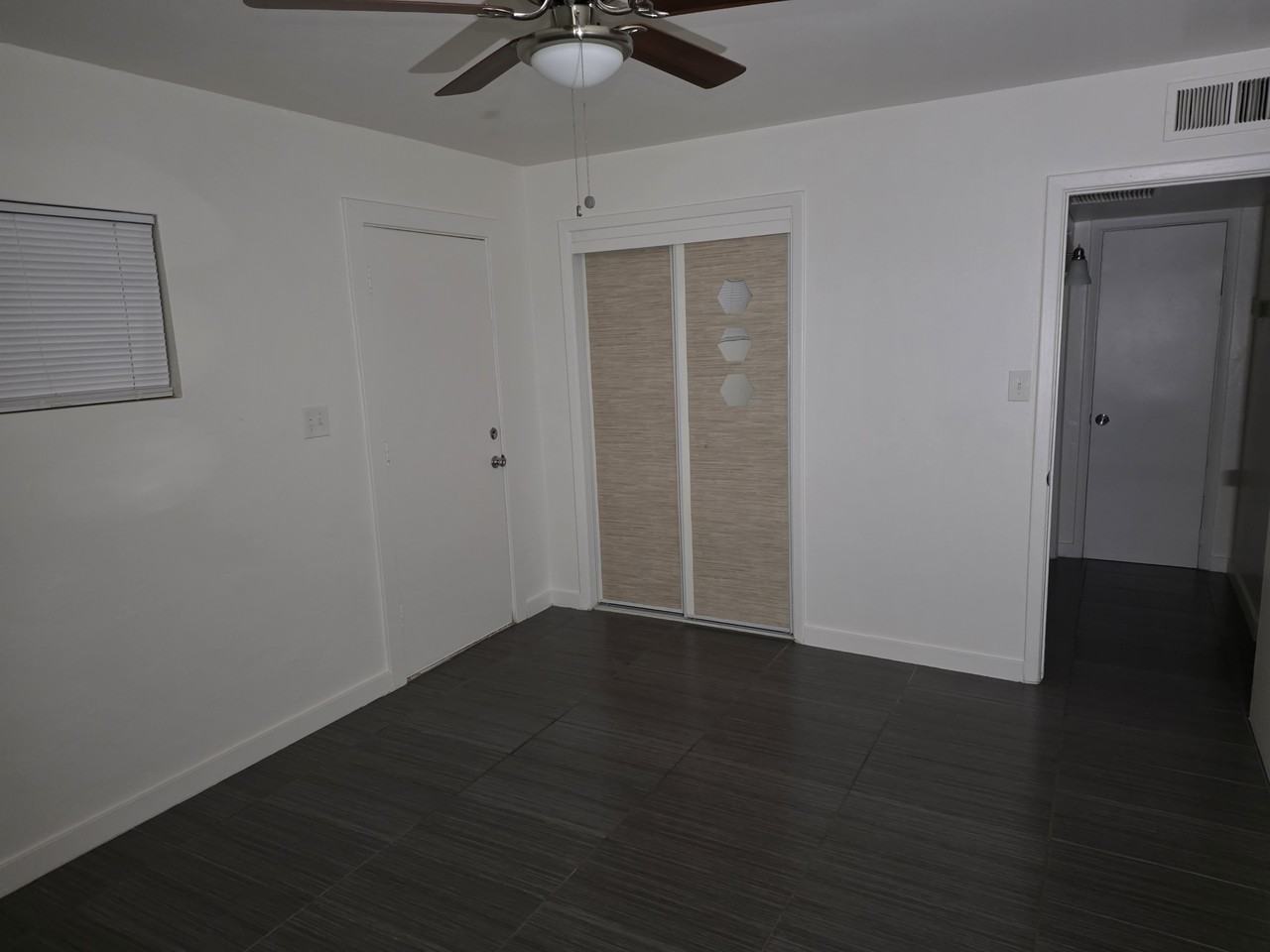 9215 N 13th Pl #3 - Photo 5 of 14