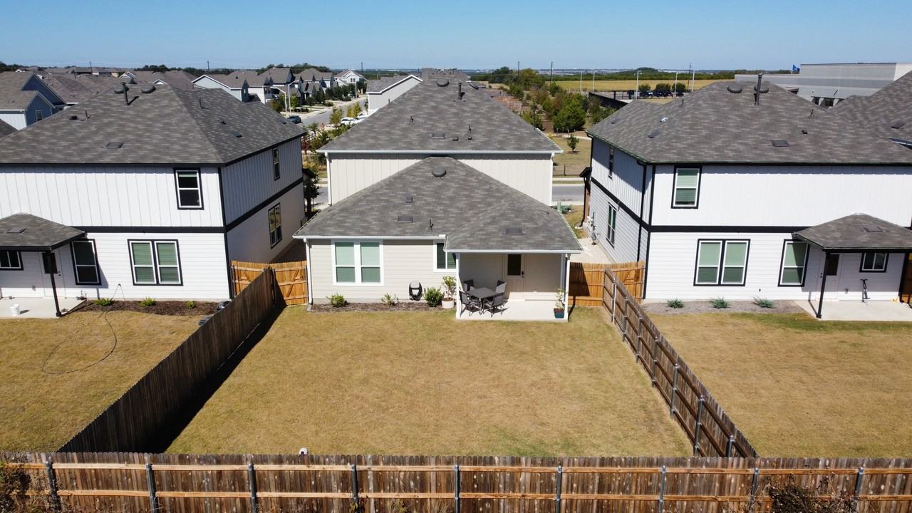 428 Acuff Ln #NA - Photo 3 of 23