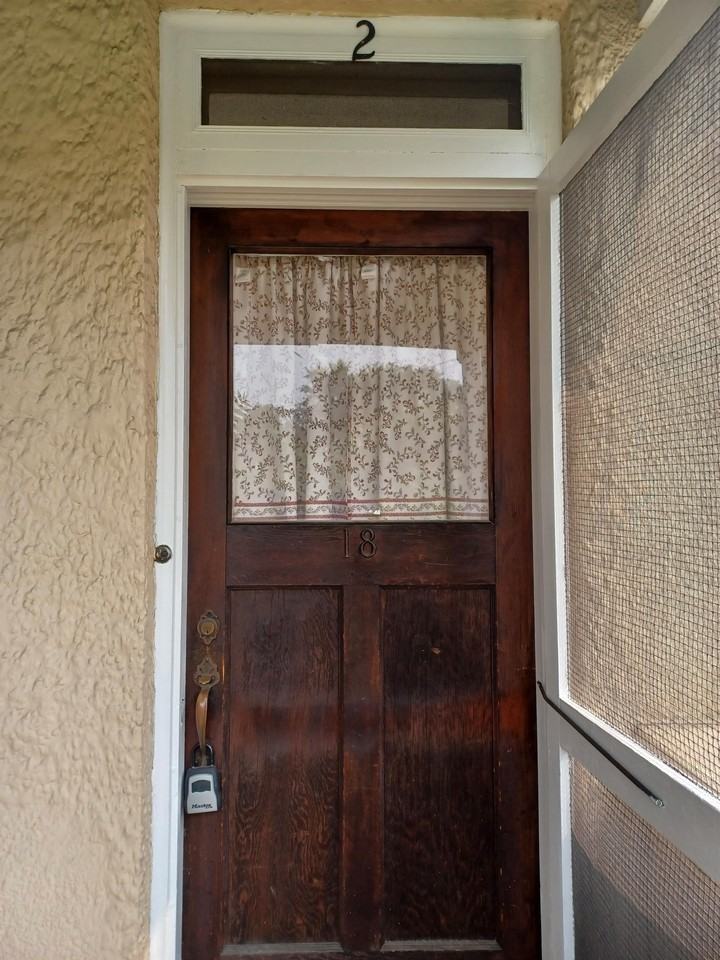 18 E Clifford St #2 - Photo 2 of 19