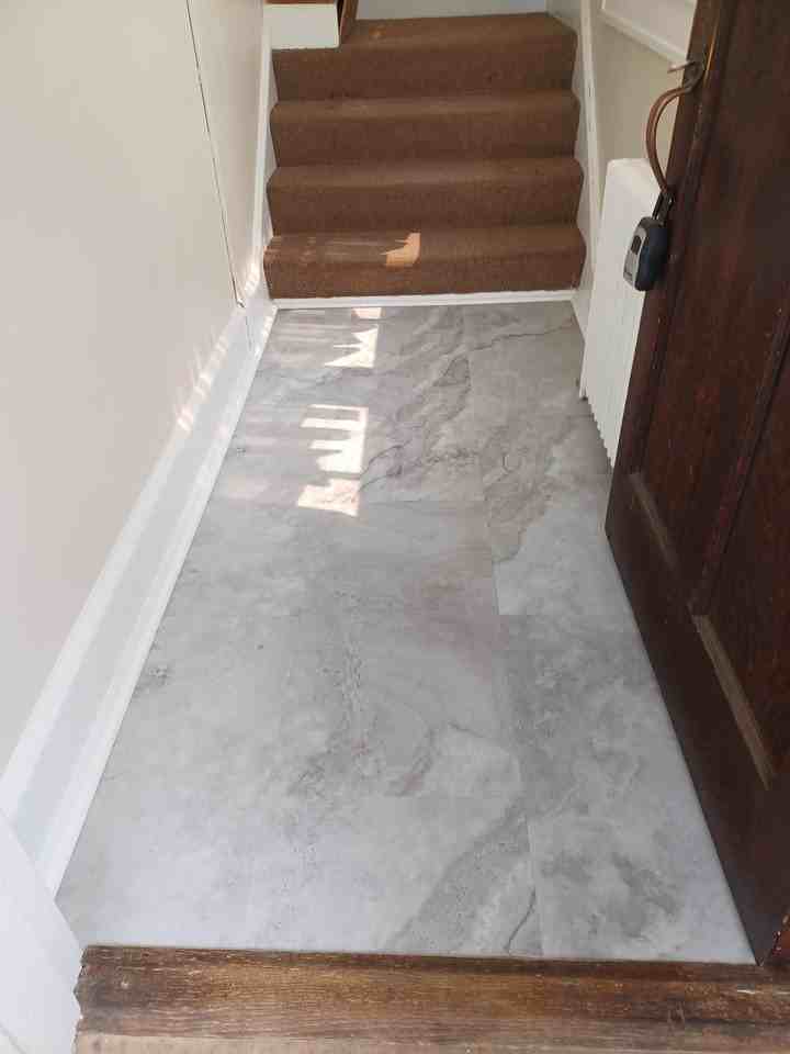 18 E Clifford St #2 - Photo 3 of 19