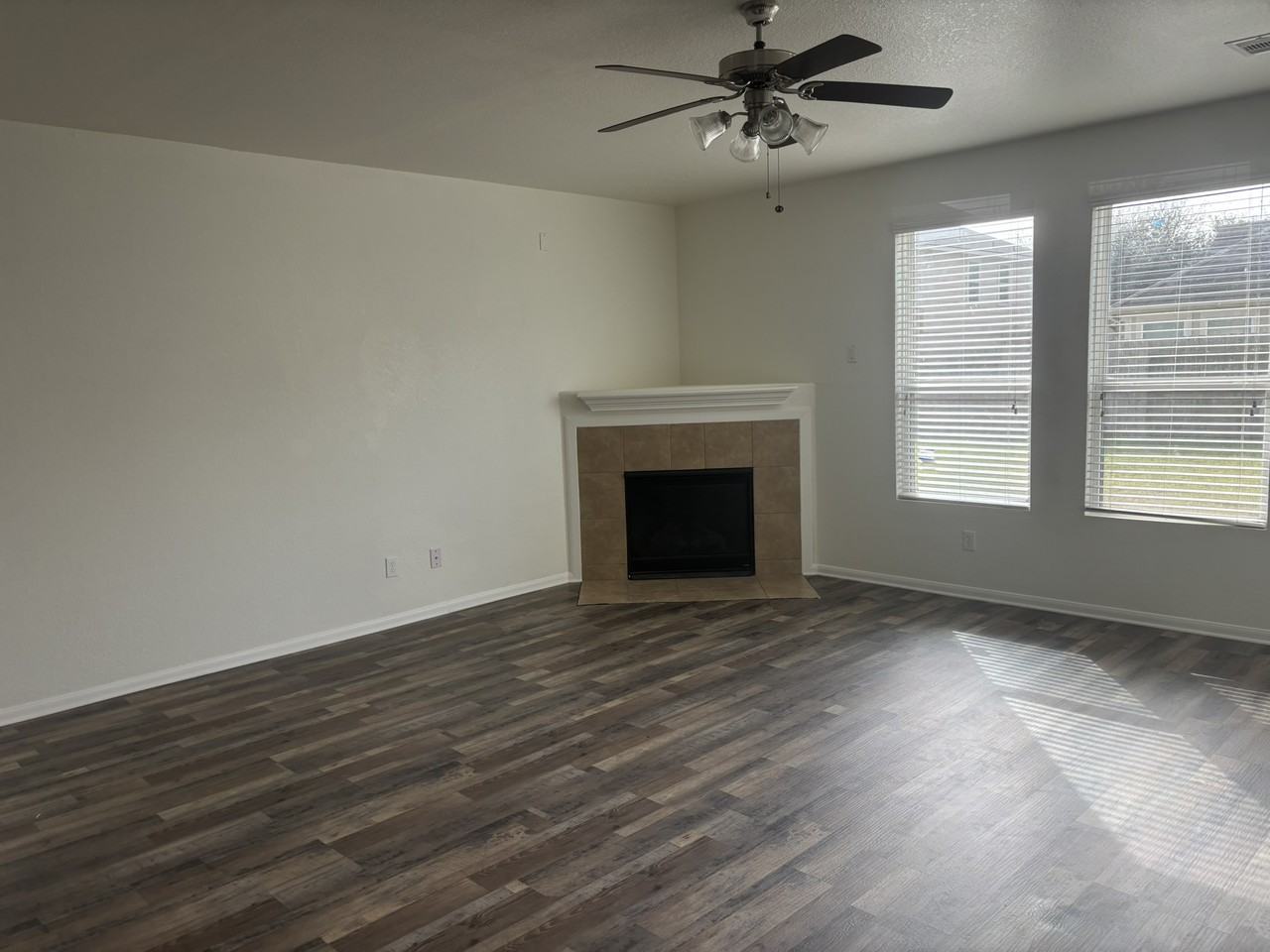 5302 Espuela Ln #NA - Photo 7 of 48