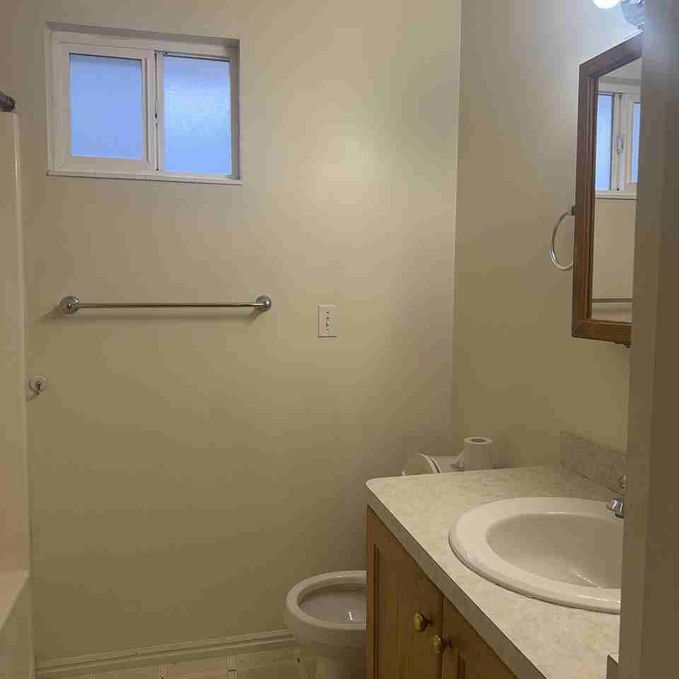 1431 Monroe - 2 #2 - Photo 4 of 9