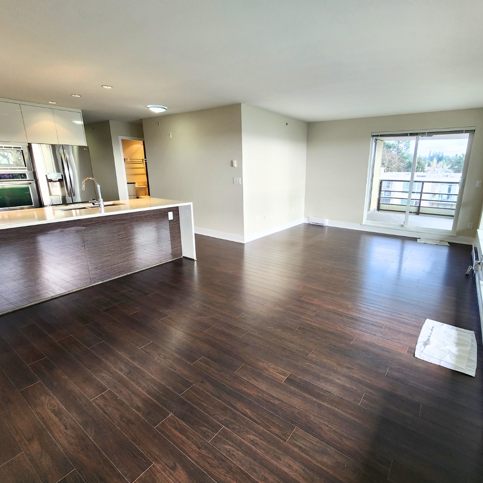 15747 Marine Drive #306 - Photo 5 of 11