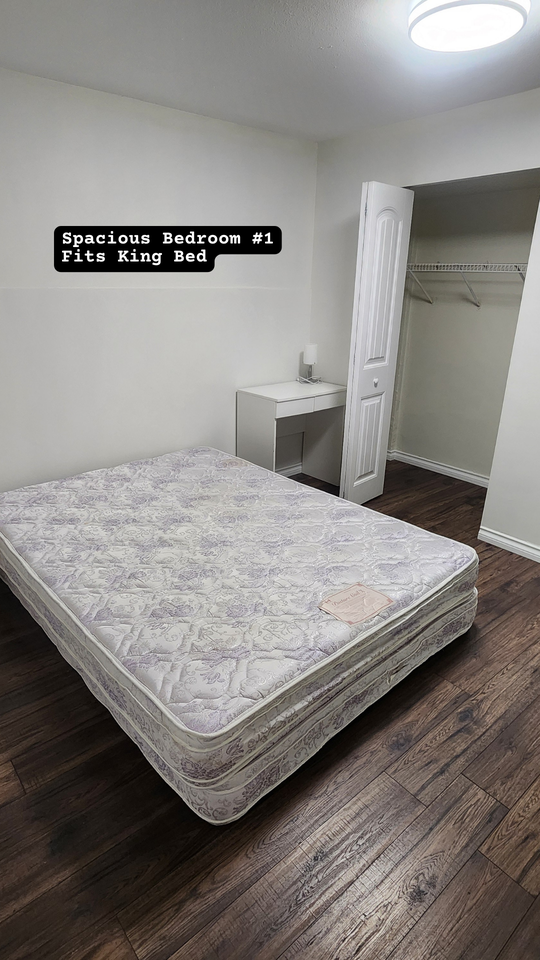 16521 Glenwood Crescent South - Photo 4 of 8