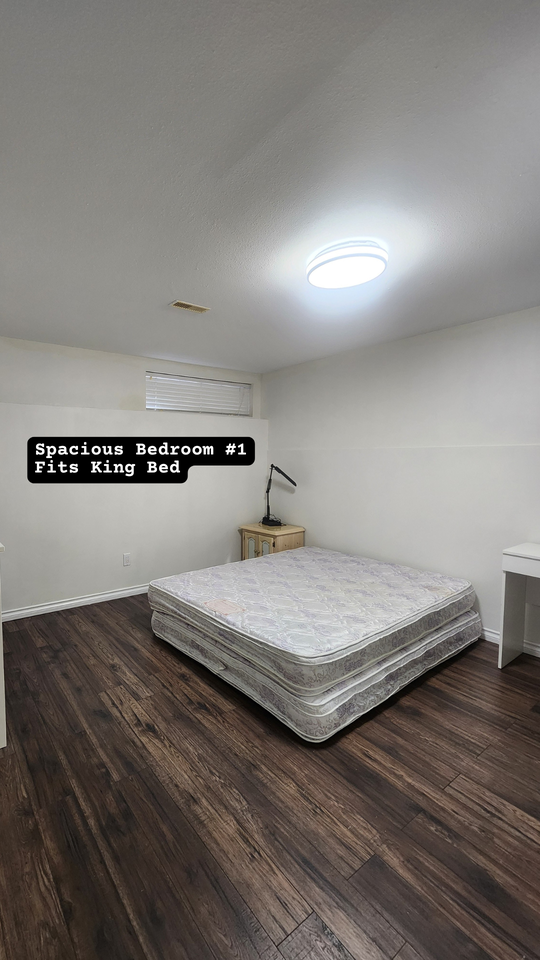 16521 Glenwood Crescent South - Photo 7 of 8