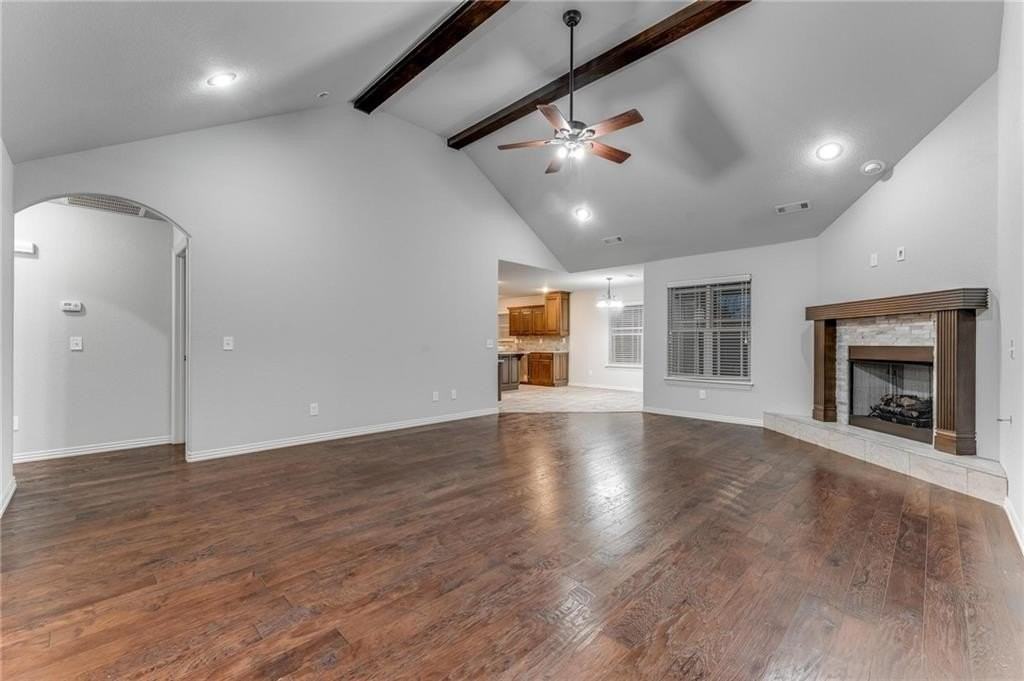 1904 Sw 18th St - Photo 5 of 25