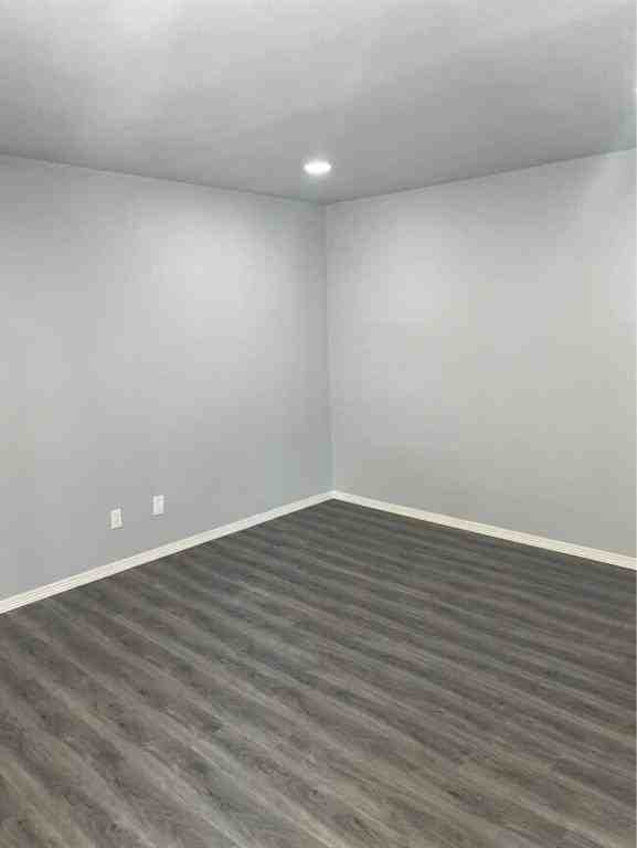 1701 N Lewis Ave #23 - Photo 7 of 13