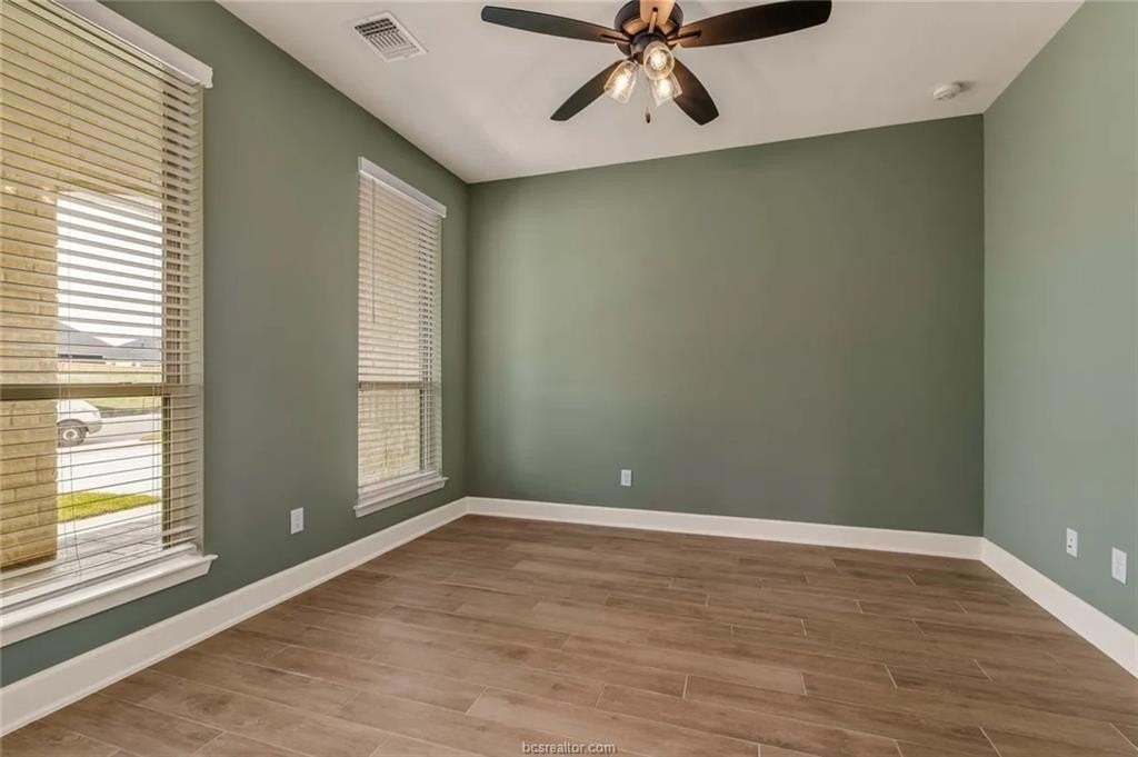 3568 Chantilly Path - Photo 4 of 10