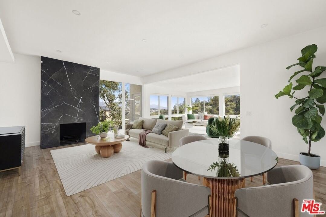 2204 Ridgemont Dr - Photo 5 of 12