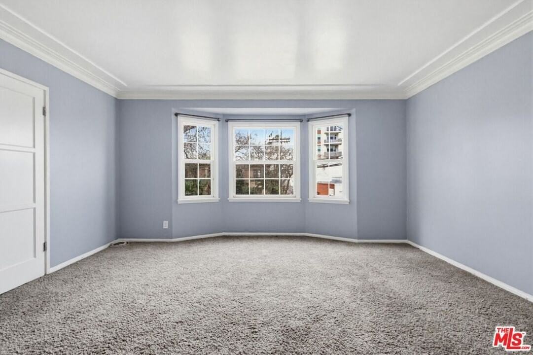 1255 S Crescent Heights Blvd - Photo 3 of 34