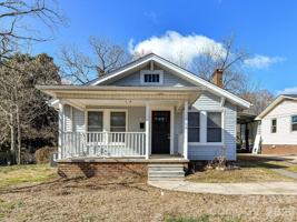 featured image of 128 Harwood St