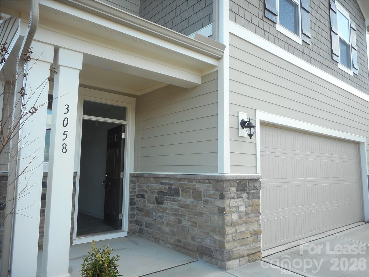 3058 Eastcott Ave - Photo 2 of 28