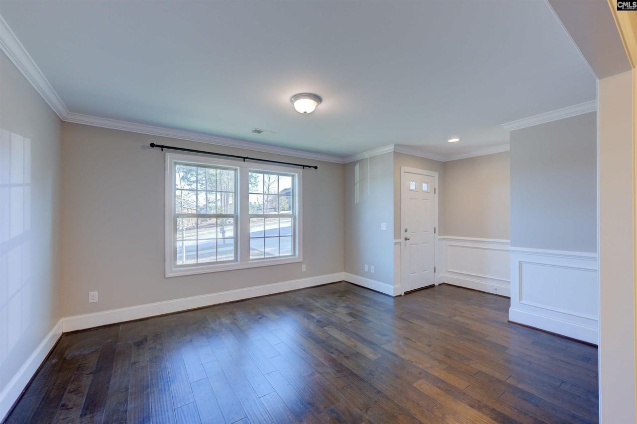 905 Blue Willow Way - Photo 7 of 30