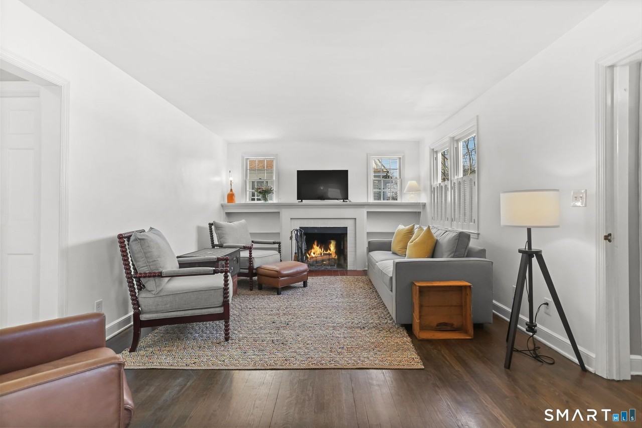 41 Dalewood Ave - Photo 6 of 38