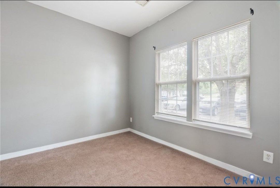 2914 Mary Beth Ln - Photo 3 of 28