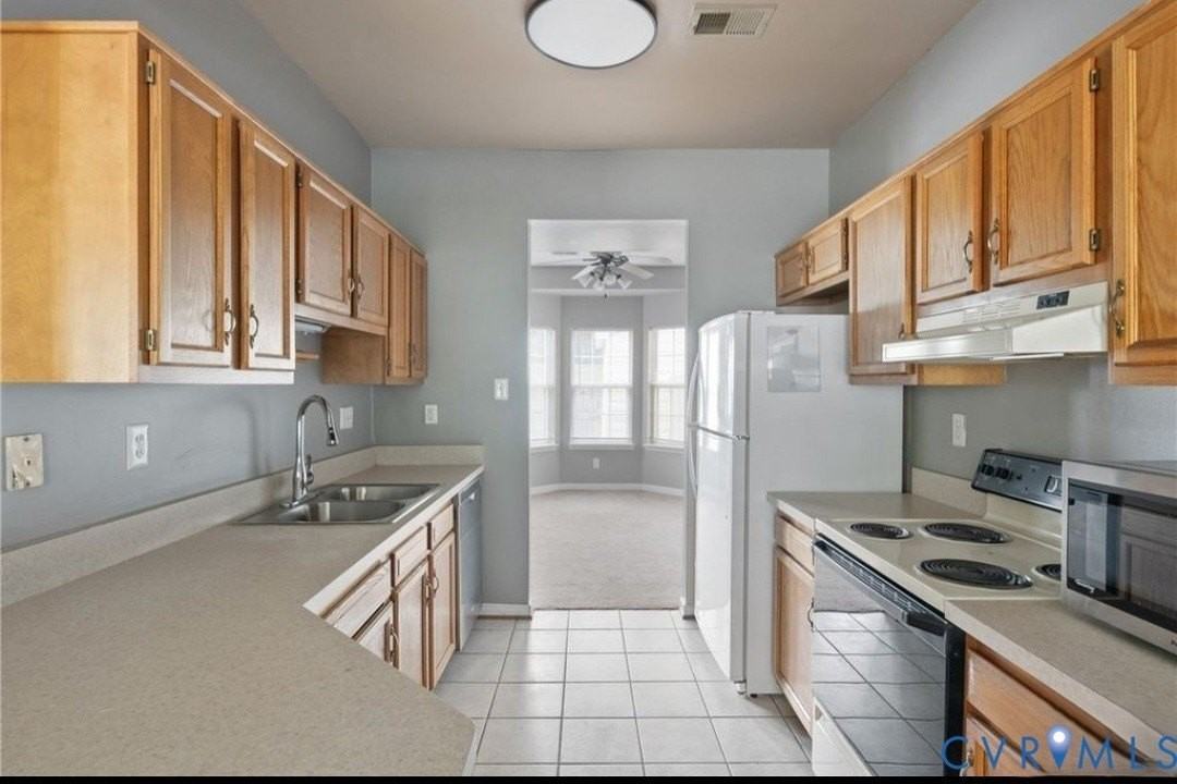 2914 Mary Beth Ln - Photo 7 of 28