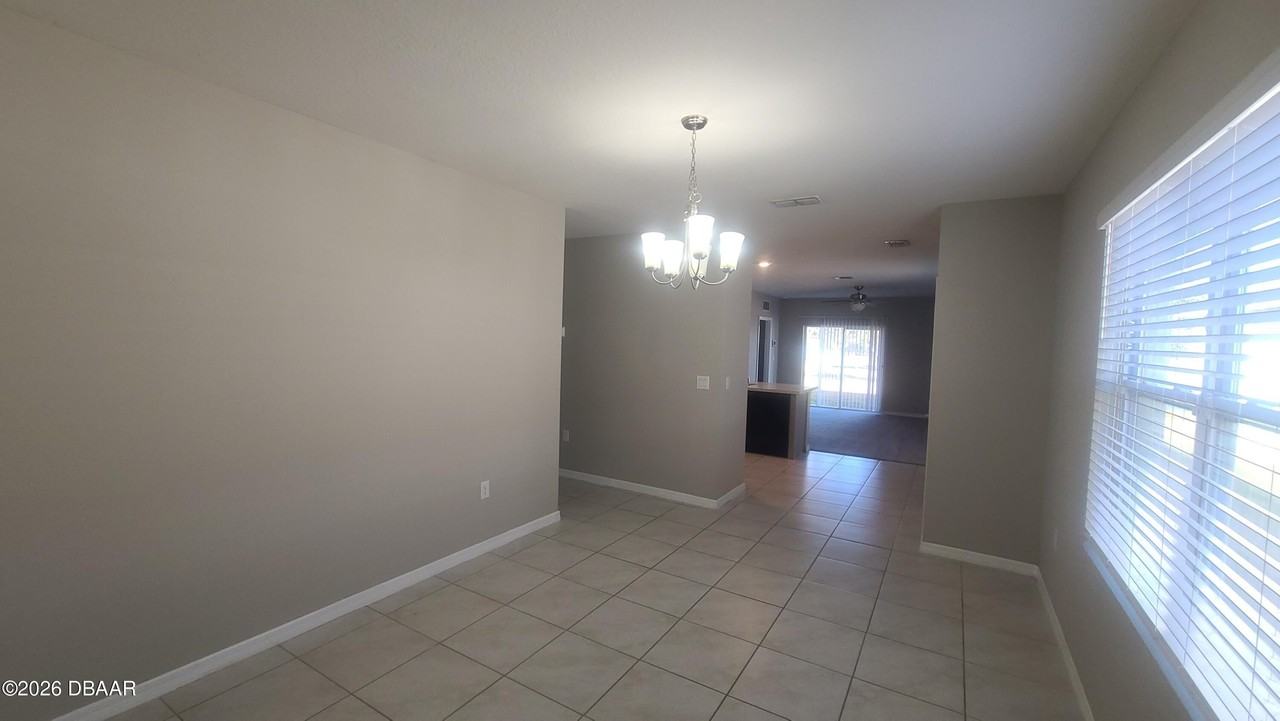 542 Armoyan Way - Photo 2 of 27