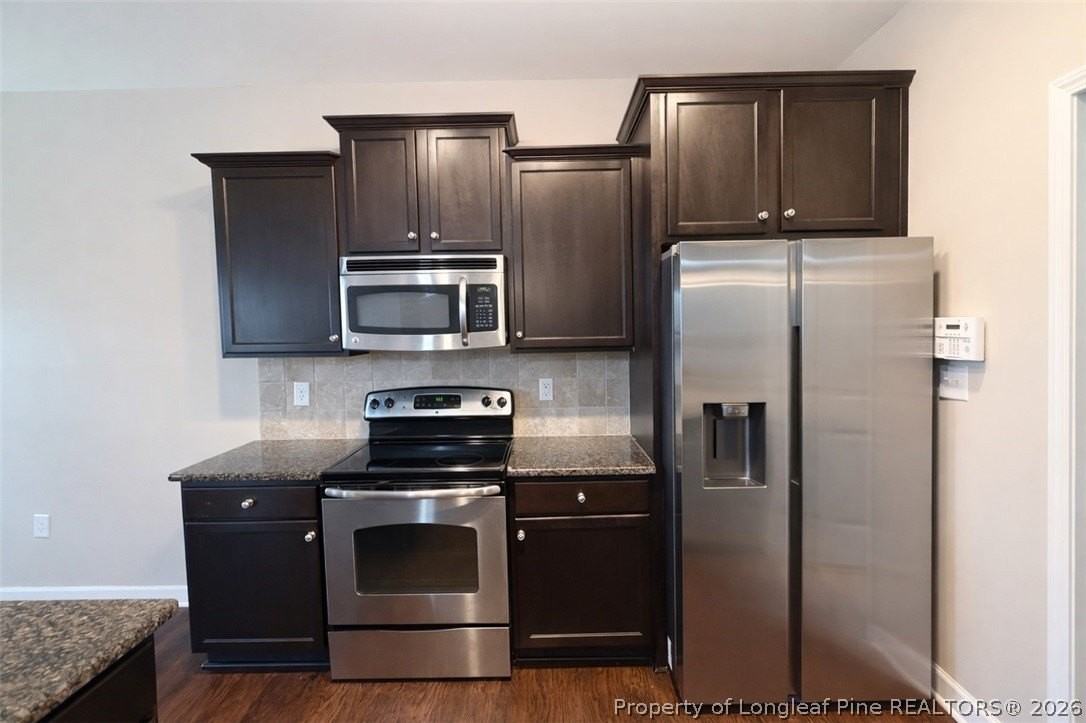 5337 Nessee St - Photo 6 of 15