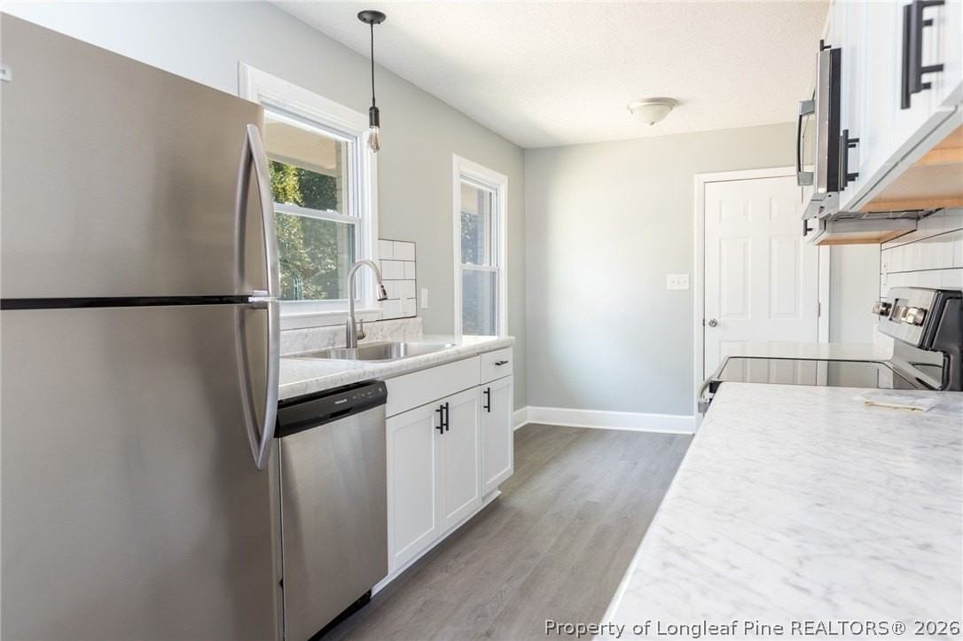 331 Richmond Dr - Photo 5 of 15