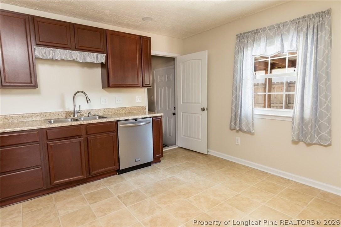 3705 Persimmon Rd - Photo 5 of 22