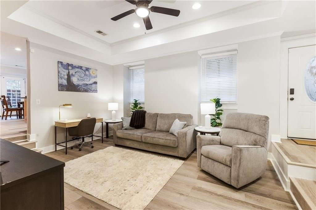 71 17th St Ne - Photo 7 of 50