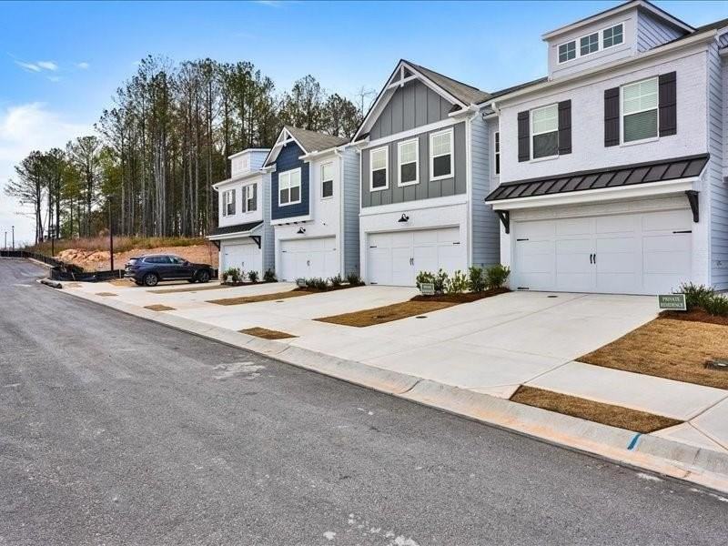 2539 Riverside Rd - Photo 3 of 31