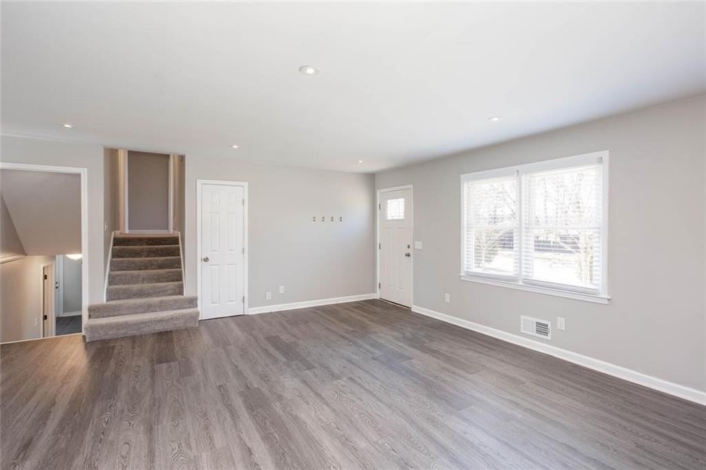 1722 Johnston Trl Nw - Photo 2 of 40