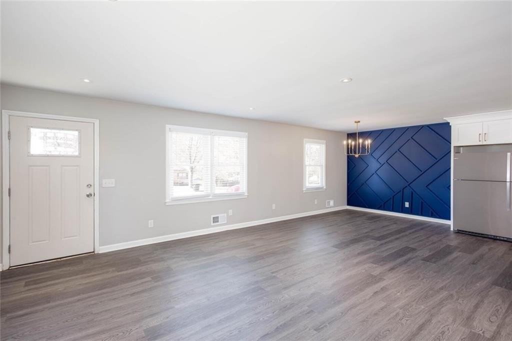 1722 Johnston Trl Nw - Photo 3 of 40