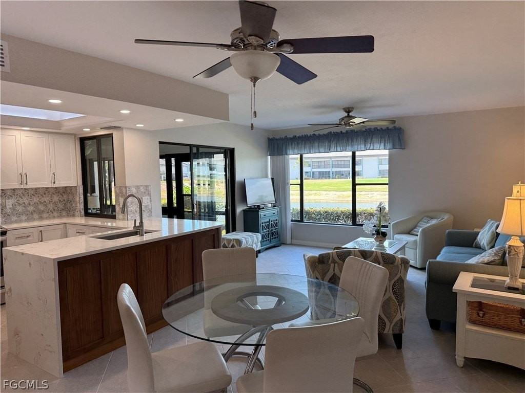 5850 Trailwinds Dr Apt 713 #713 - Photo 4 of 16