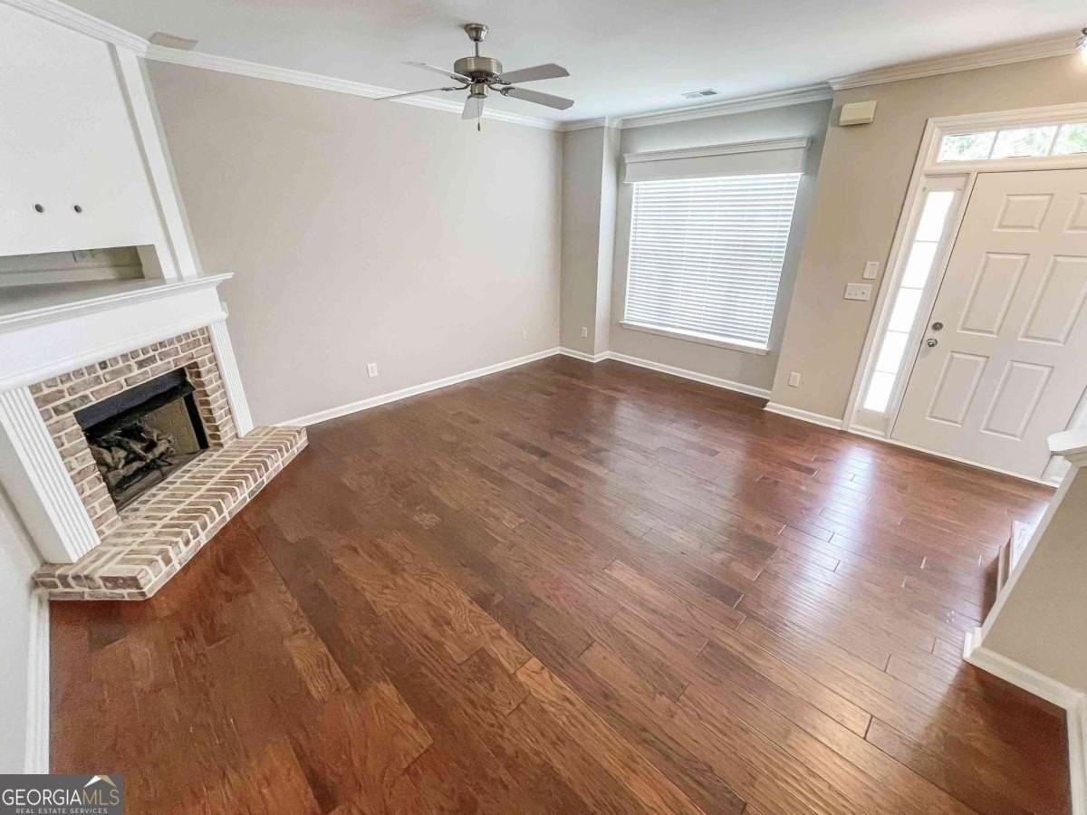 4682 Liberty Square Dr - Photo 4 of 26