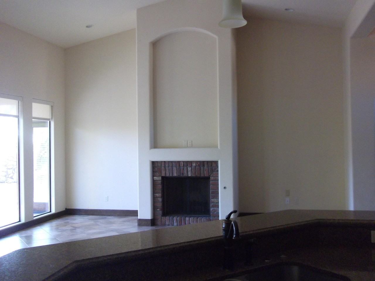 6284 Wildwood Ct - Photo 4 of 22