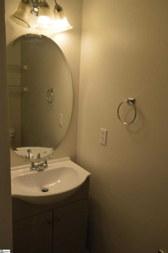 230 Spring Crossing Cir - Photo 4 of 19