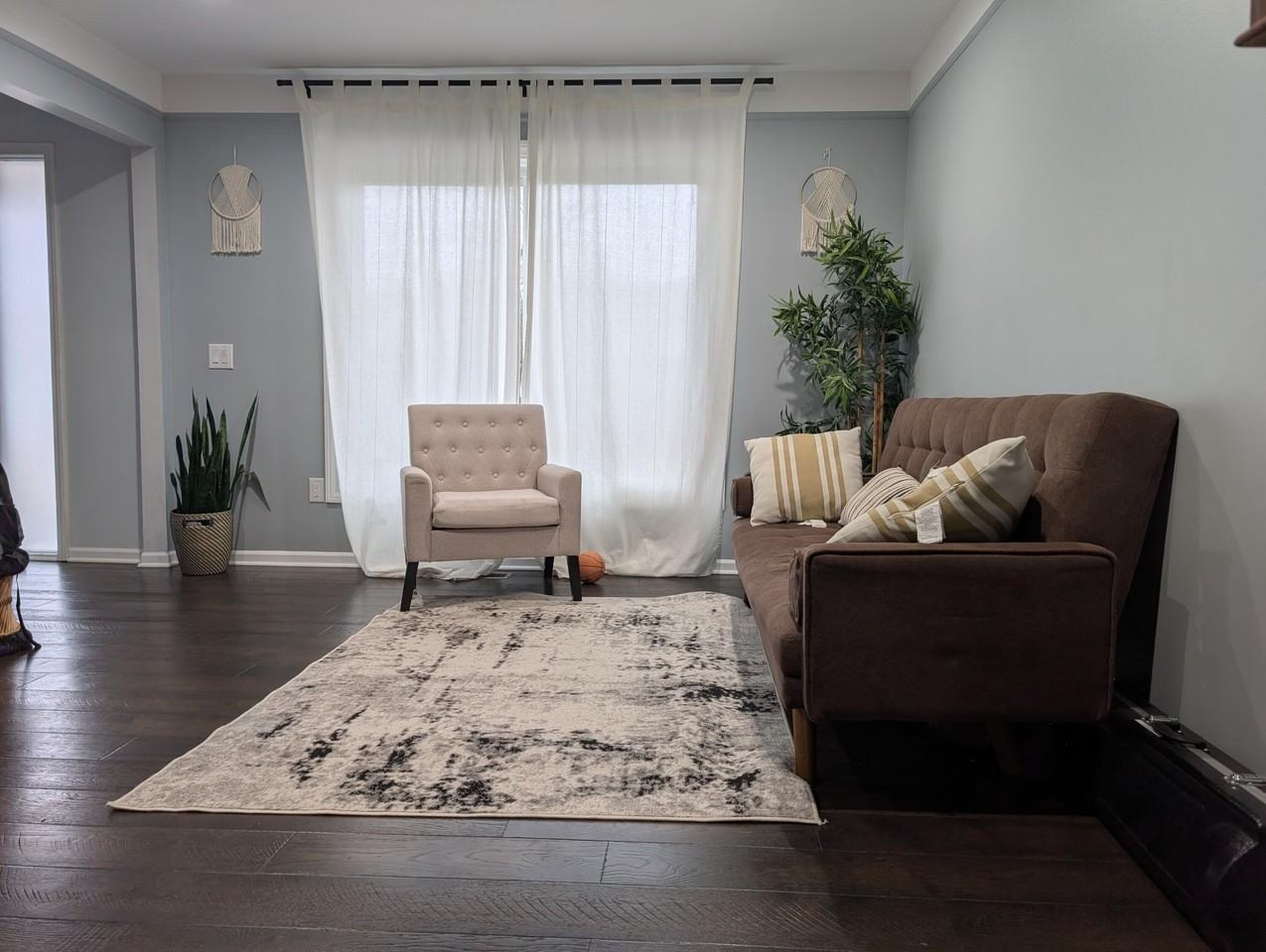 7074 Foxridge Dr - Photo 7 of 16