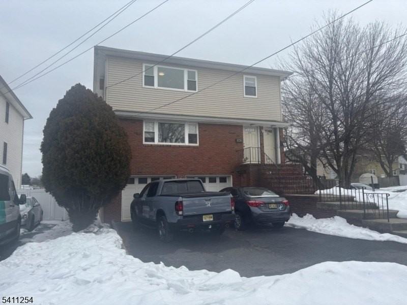 301 N 12th St - Photo 2 of 15