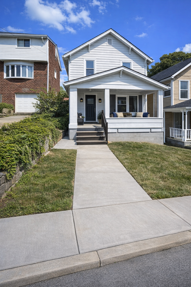 1608 Woodmont Avenue