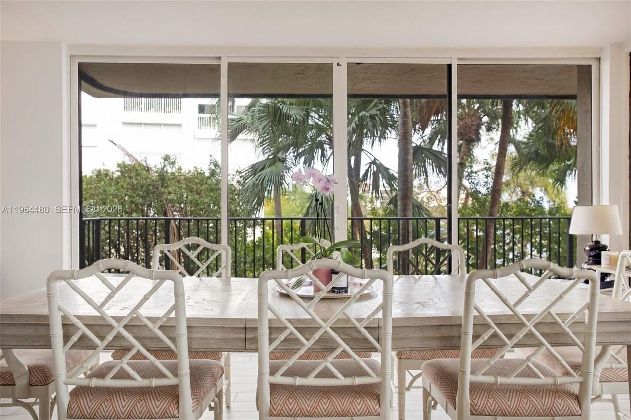 1700 S Bayshore Ln #3A - Photo 6 of 30