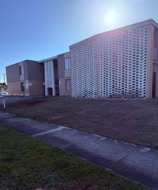 1500 Crescent Cir #A23 - Photo 5 of 11