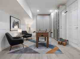 featured image of 9895 Nw 87th Ave #9895