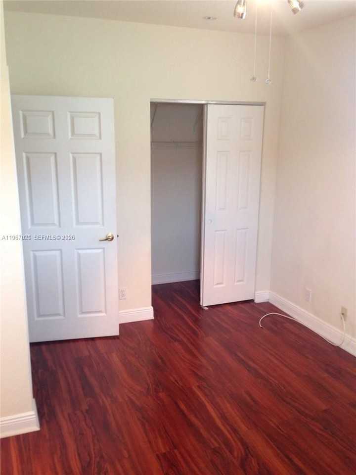 10025 Sw 24th Ct - Photo 4 of 10