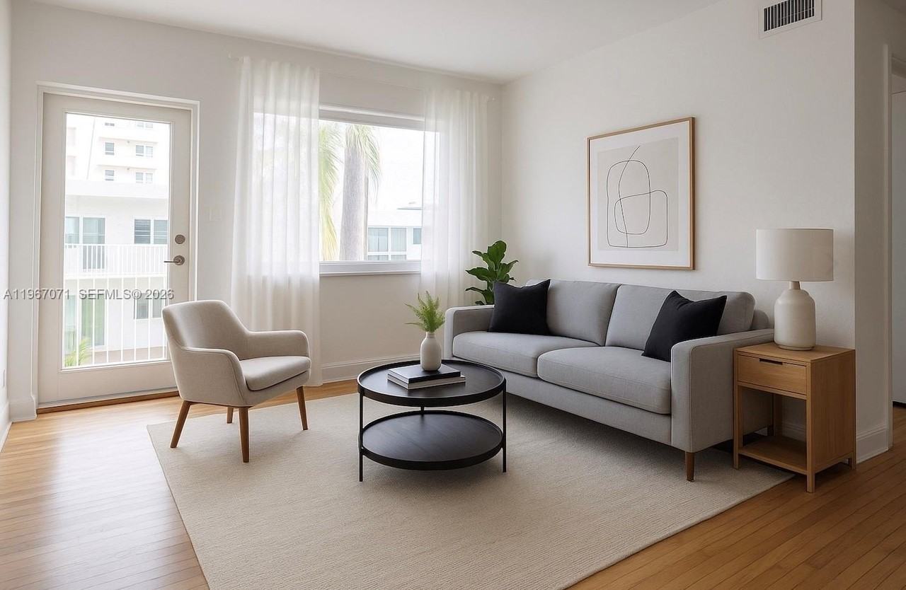 7207 Bay Dr #19 - Photo 2 of 20