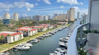 3029 Ne 188th St #902 - Photo 1 of 1