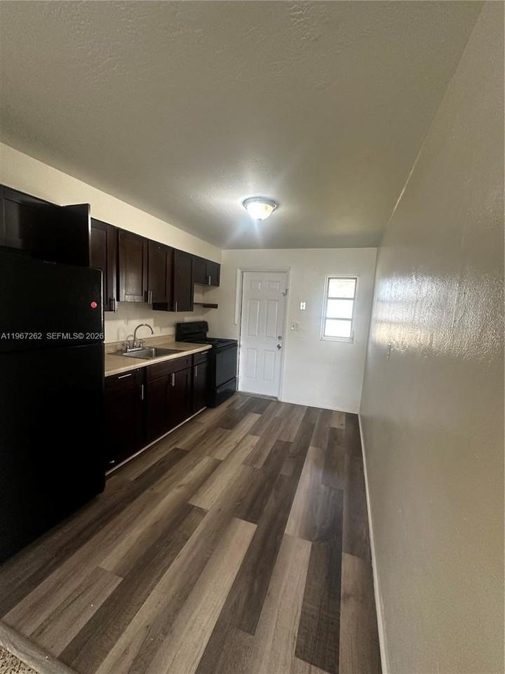 13433 Sw 268th St #13433 - Photo 7 of 22