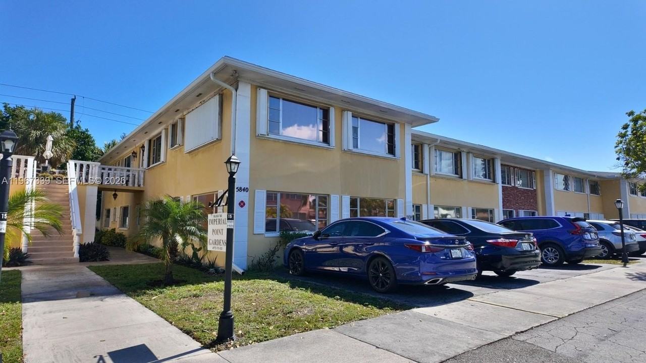 5840 Ne 22nd Way #728 - Photo 2 of 22