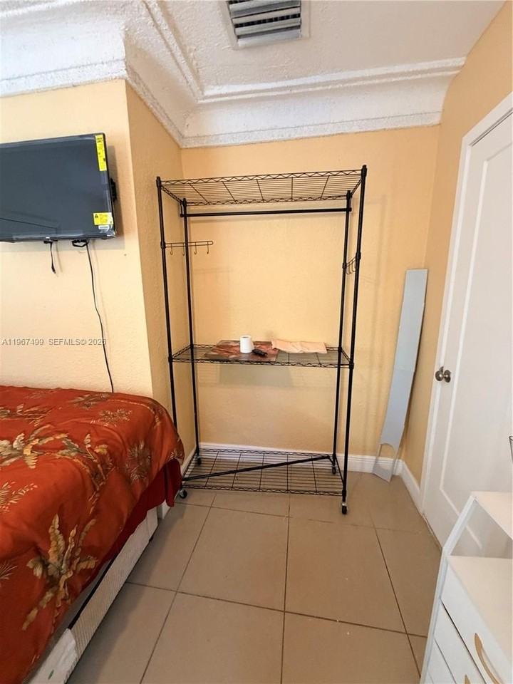 3580 Nw 32nd Ct - Photo 2 of 18