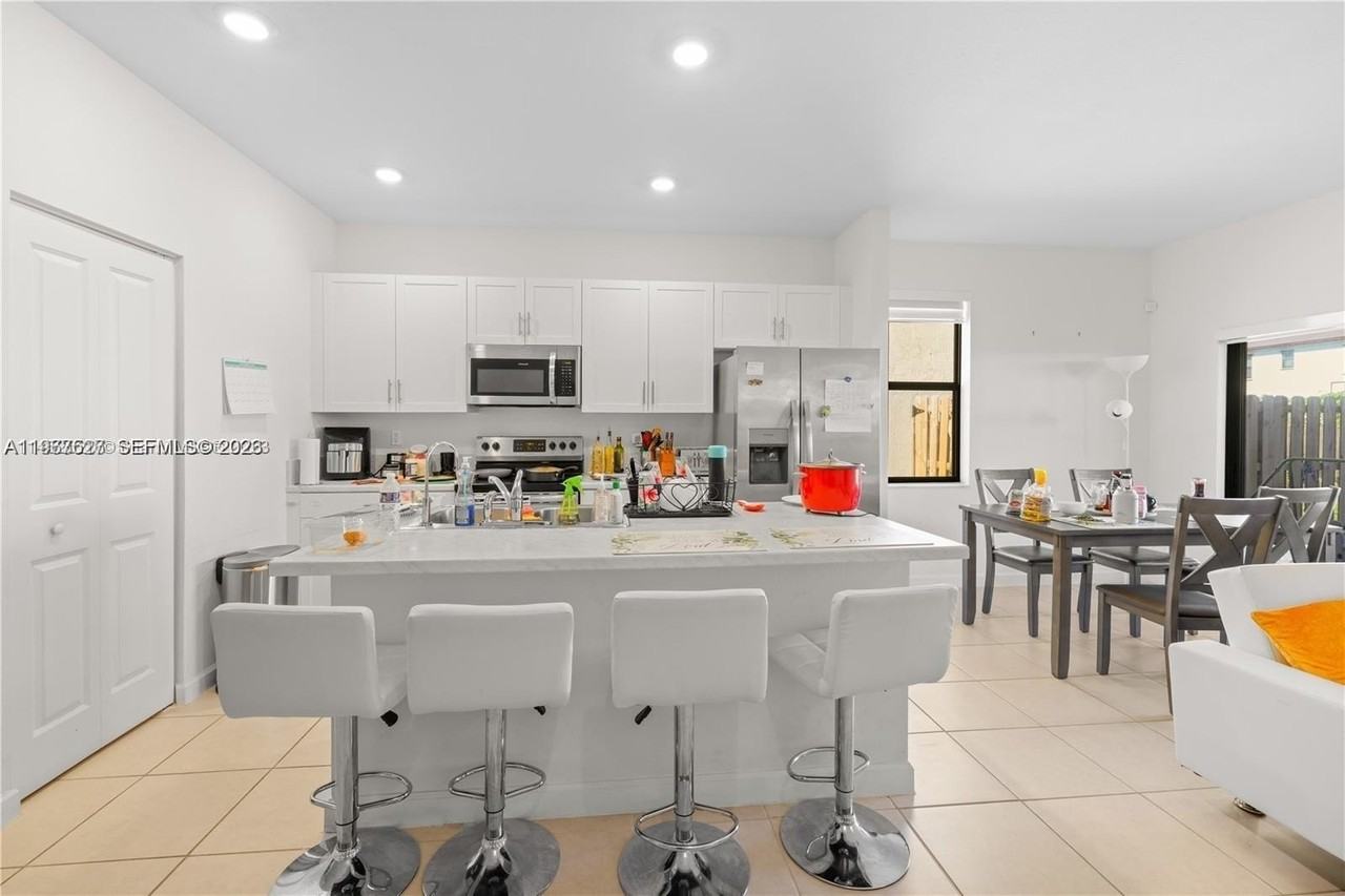 25449 Sw 108th Ct #0 - Photo 6 of 21