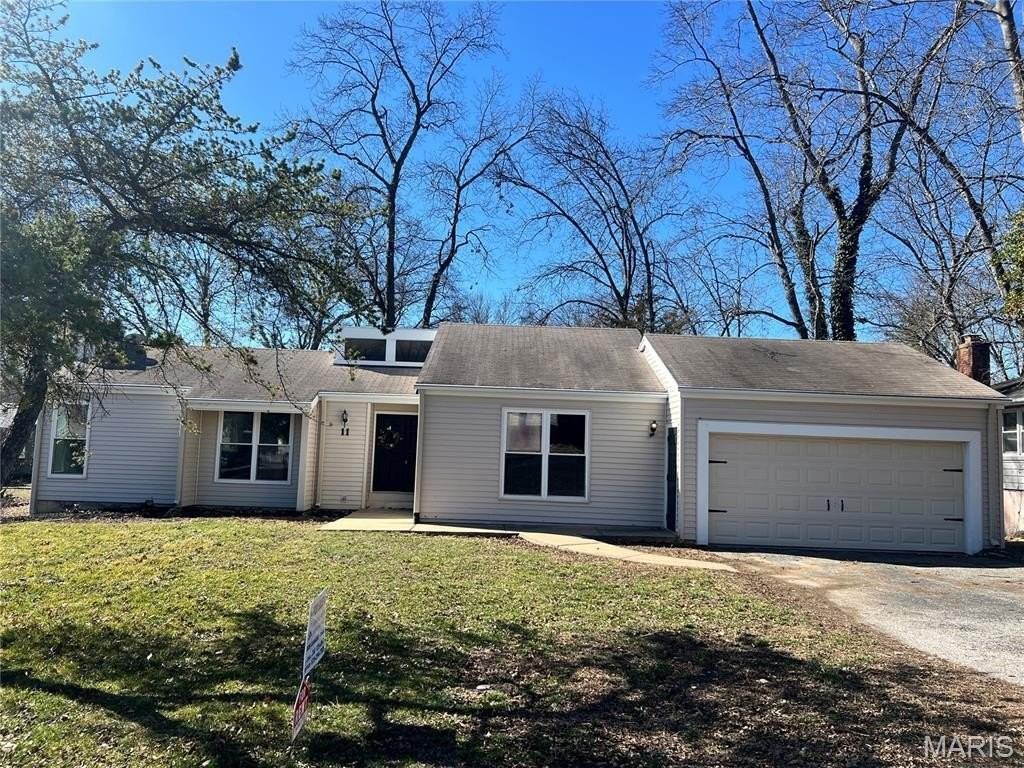 11 Cognac Dr - Photo 2 of 41