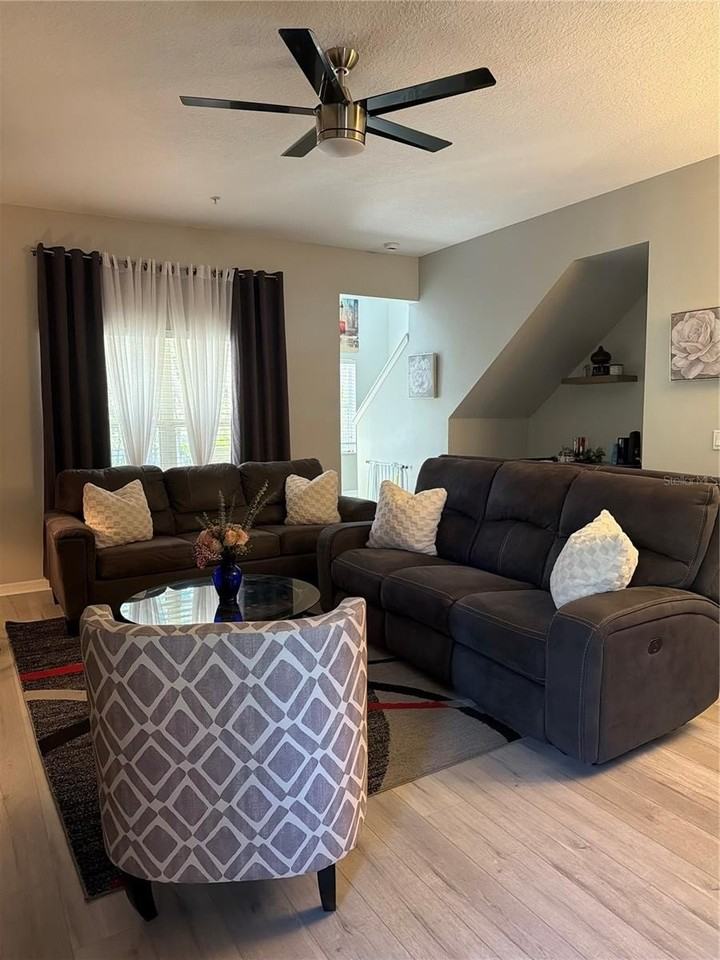 1951 Sunset Palm Dr - Photo 4 of 16