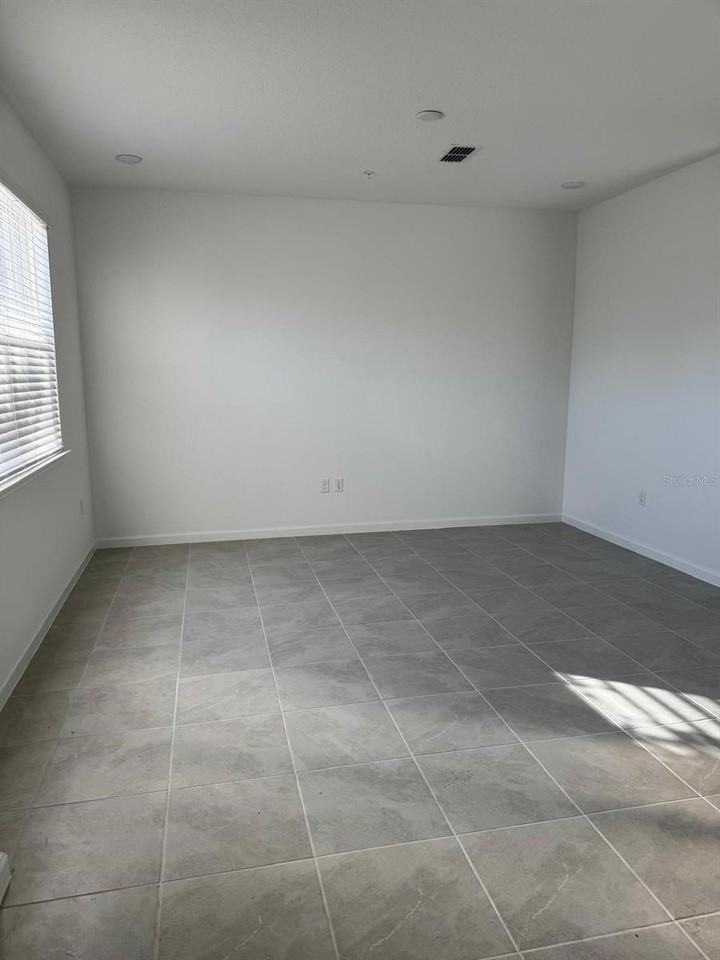 7840 Clove Hitch Way - Photo 3 of 9